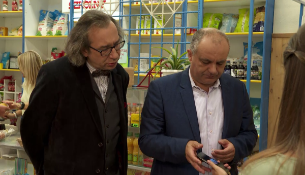 Szkoła PRZED EMISJĄ W TV: Czy da się zarobić na streamingu?